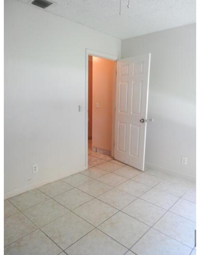 Photo - 440 SE 1st Ave