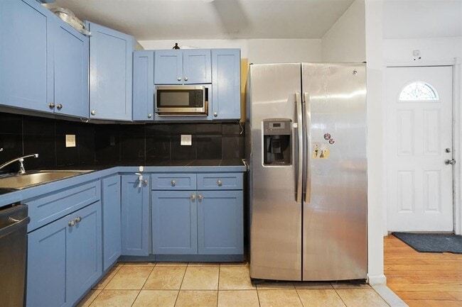 Photo - 292 New York Ave