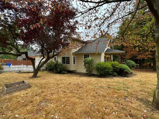 Photo - Outdoor Oasis: Charming 3 Bed 2 Bath House!
