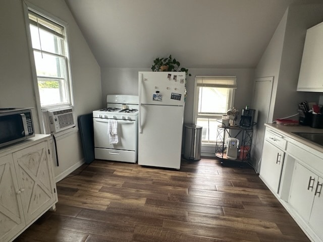 Photo - 605 N Market St Unit 2