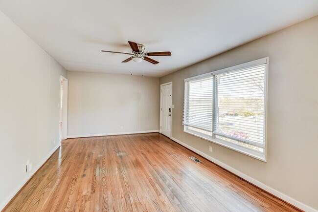 Photo - 241 22nd Ave NE