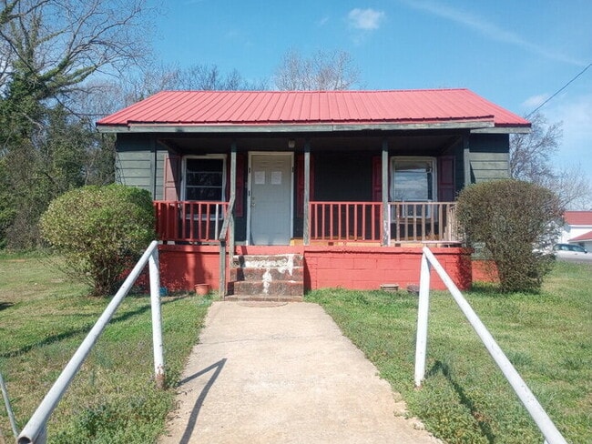 Building Photo - 406 Churchwell Ave