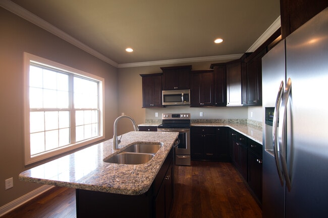 Photo - 374 Big Station Camp Blvd Unit B