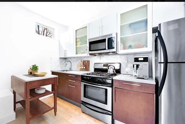 Photo - 14 Monitor St Unit Apt 1C