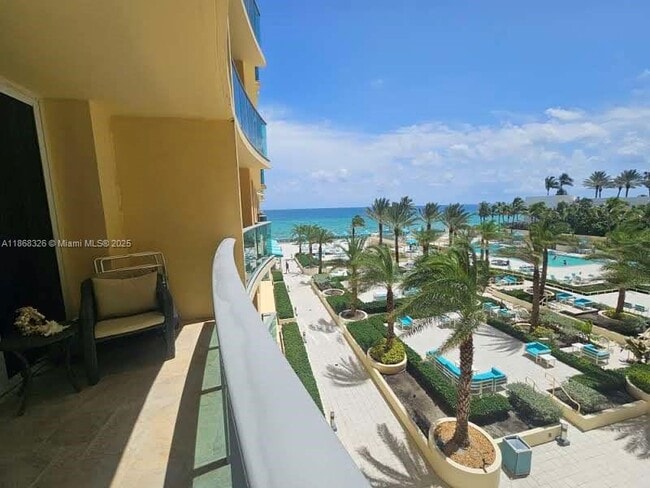 Building Photo - 2501 S Ocean Dr Unit 418 Rental