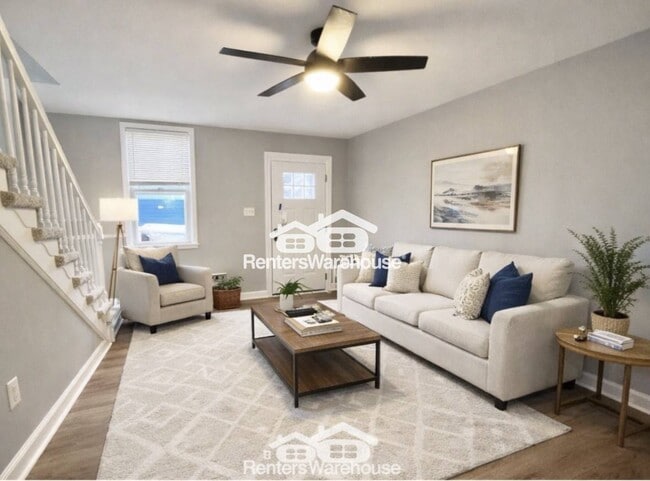 Photo - 1308 Gough St