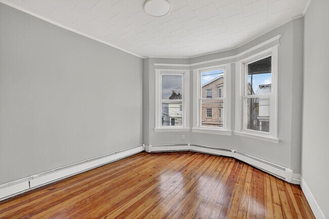 Photo - 107 Brown Pl Unit 1