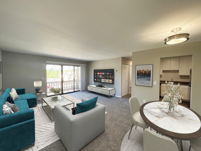 Photo - Chalet Villa Lakefront Community