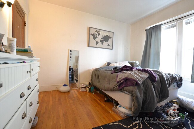 Photo - 25 Colborne Rd Unit 1