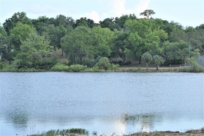 Photo - Clermont 2/2 Duplex with Lakeview