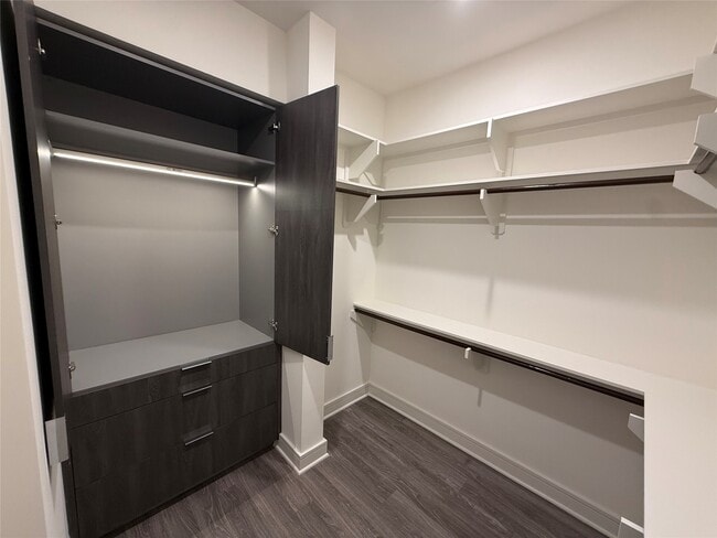 Photo - 2525 Turtle Creek Blvd Unit 2008