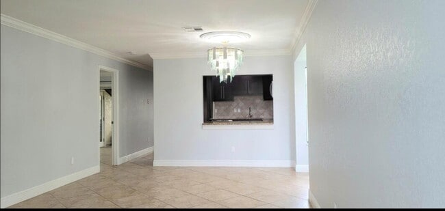 Photo - 750 SW Claudia Ave