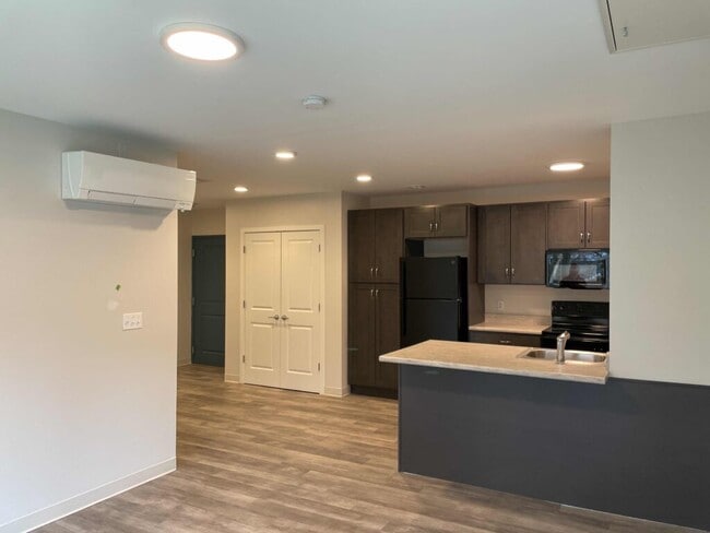 Building Photo - FC Owner, LLC