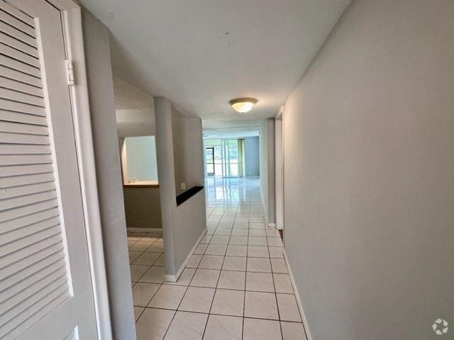 Building Photo - 1855 W 60th St Unit 301 Rental
