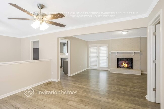 Photo - 2865 Castle Dr SW