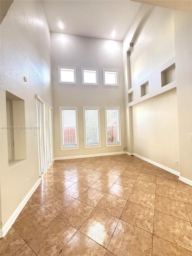 Photo - 5081 SW 136th Terrace