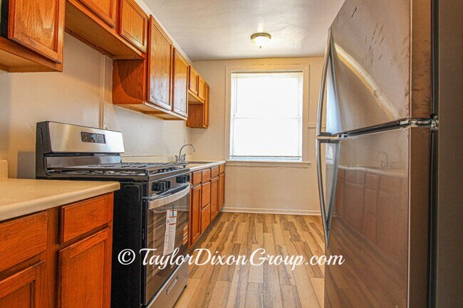 Photo - 3863 W Maypole Ave Unit 3B