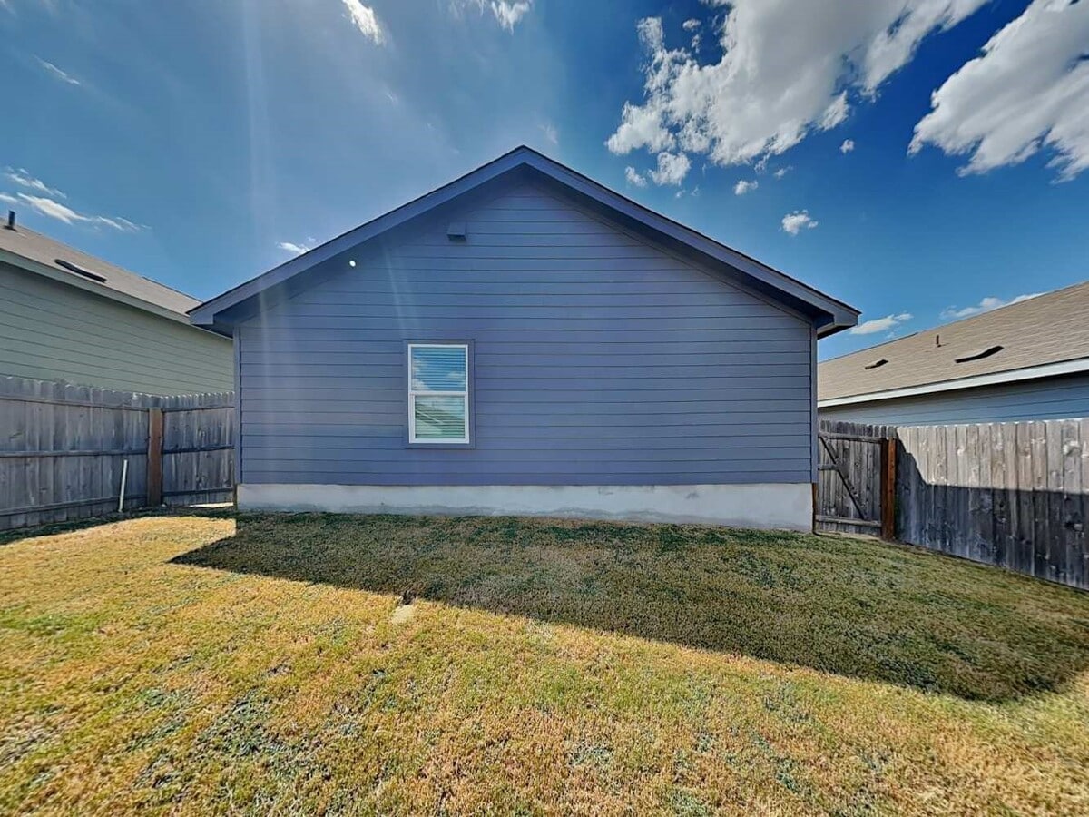 Photo - 5310 Devils Rdg