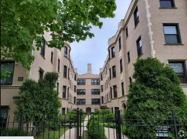 Building Photo - 4519 N Paulina St Unit 1B Rental