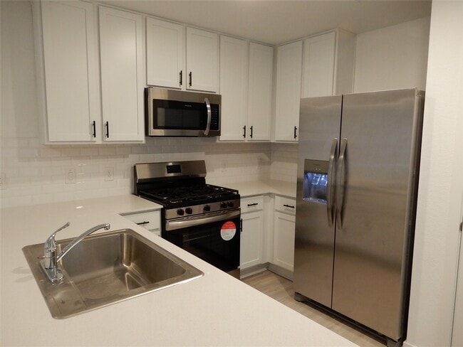 Photo - 21369 Carosella Dr