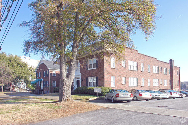 Building Photo - The Carolinian Rental