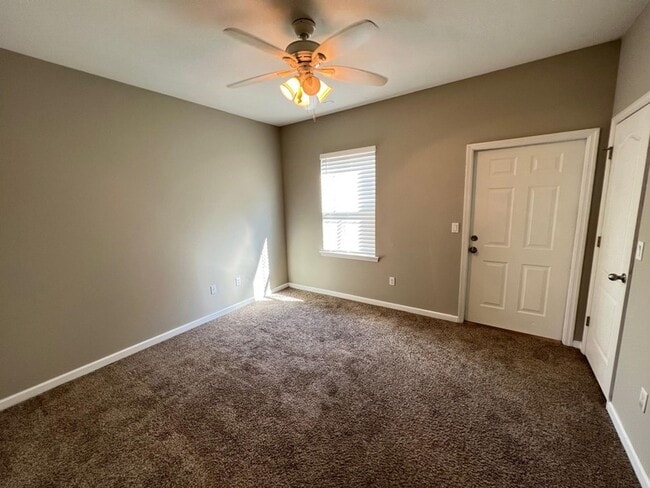 Photo - 1955 Bloomington Ave