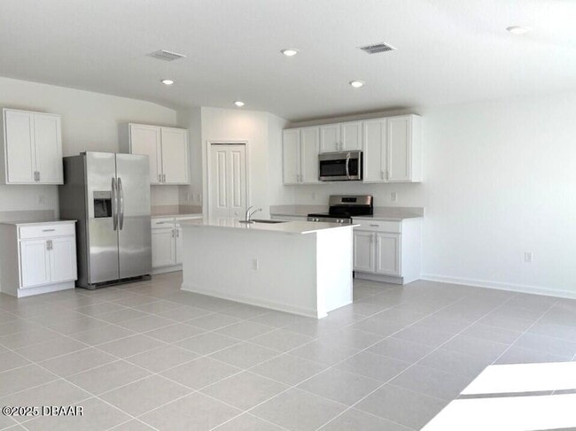 Photo - 2324 Green Valley St