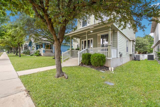Photo - 1225 Cardigan St