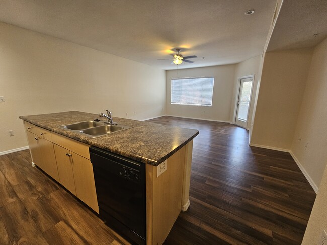 Photo - 18416 Cave Creek Road Condominio