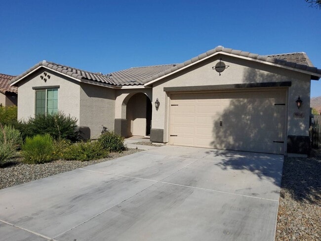 Building Photo - Litchfield Park Beauty
