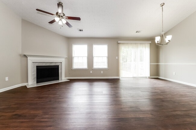 Photo - 1180 Eatonton Way