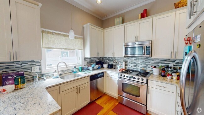Building Photo - 57 Preble St Unit 1 Rental