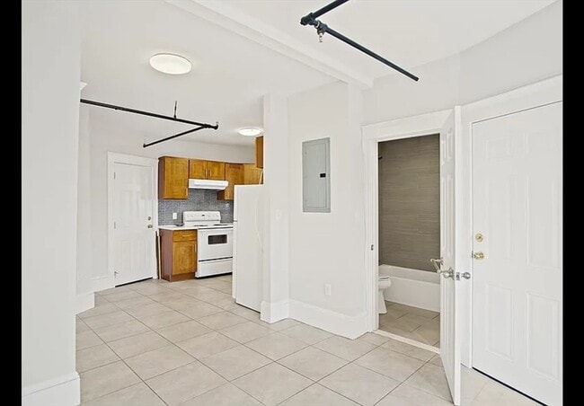 Photo - 2 Redfield St Unit 2