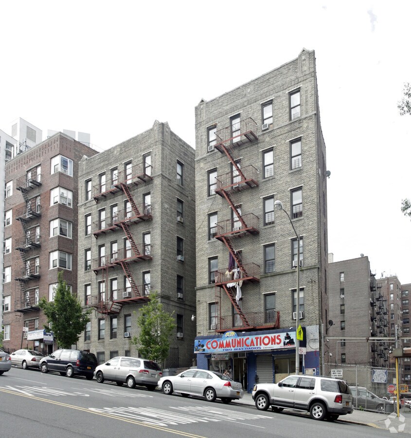 Photo - 150 E 165th St Apartments
