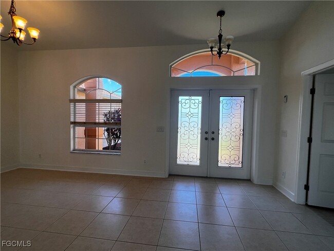 Photo - 433 NW 24th Terrace