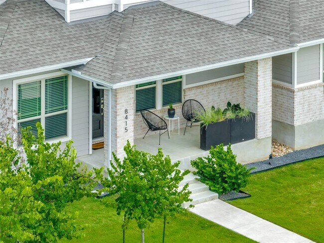 Photo - 8415 Laughlin Ln