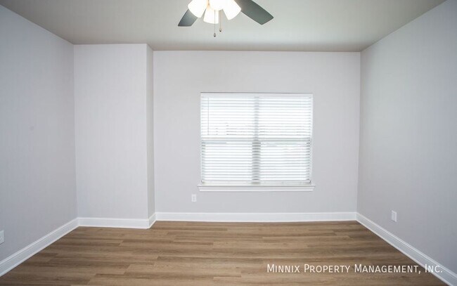 Photo - 2548 137th St House