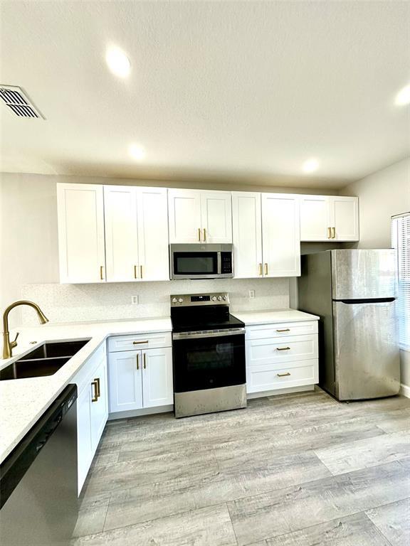 Photo - 918 Chelsea Dr