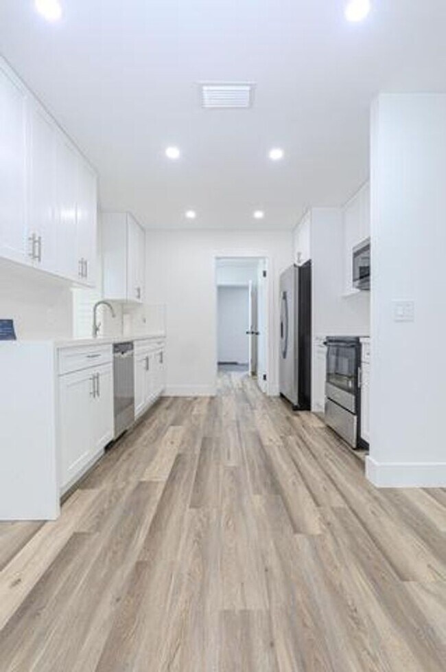 Photo - 1717 16th Ct N