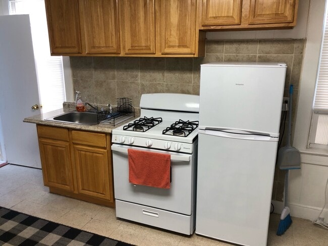 Photo - 738 Edgar Rd Apartamentos