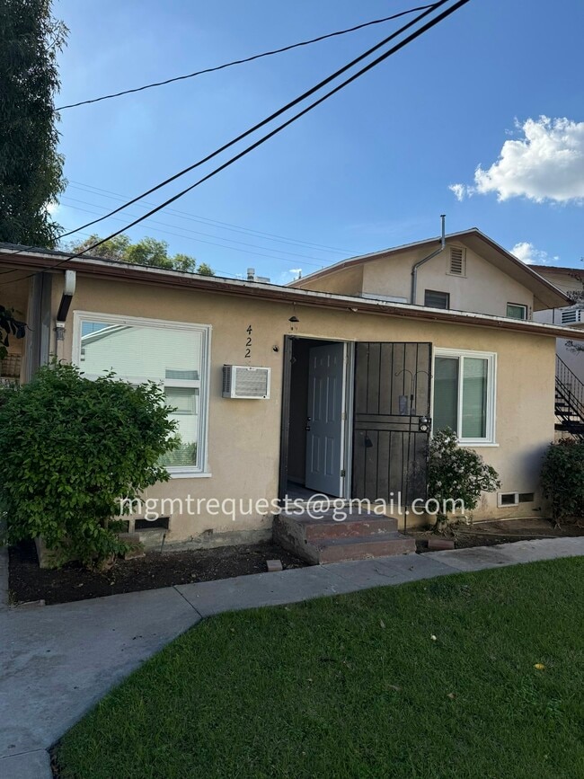 Building Photo - 4228 Tenth St Unit 4228