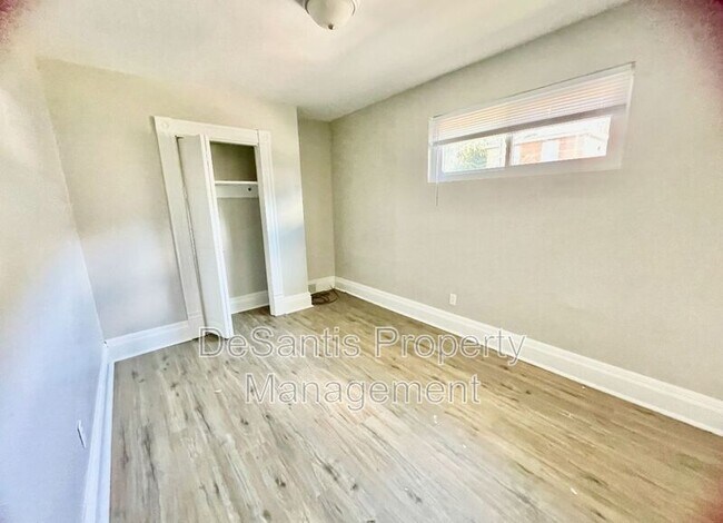 Photo - 1060 4th Ave Unit 2