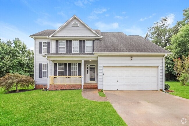 Building Photo - Spacious 4-Bedroom Home