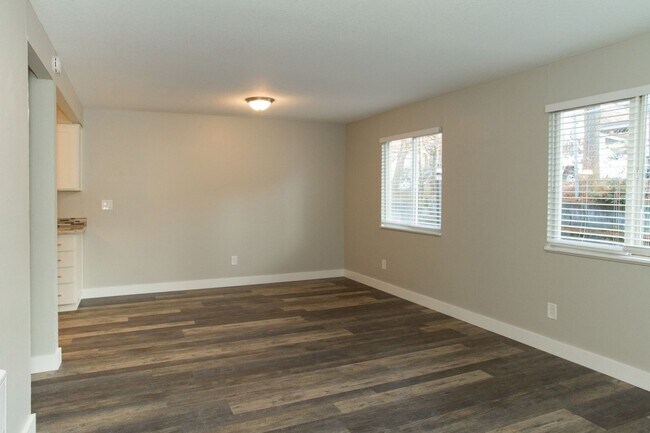 Photo - 2600 NE Lombard St Unidad 2602