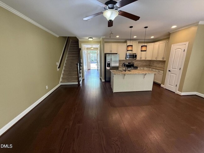 Photo - 2106 Scarlet Maple Drive