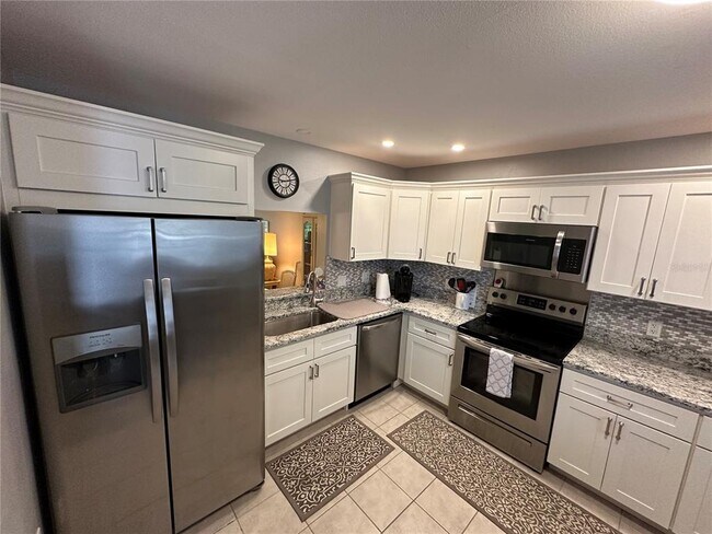 Photo - 446 Palm Tree Dr Unit 446