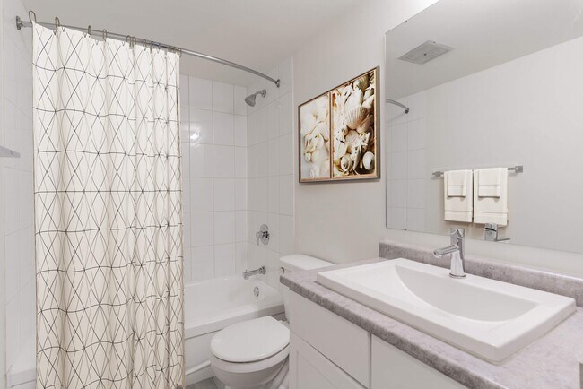 Photo - Greentree Village