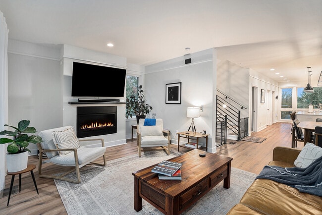 Photo - 622 Bellemeade Ave NW