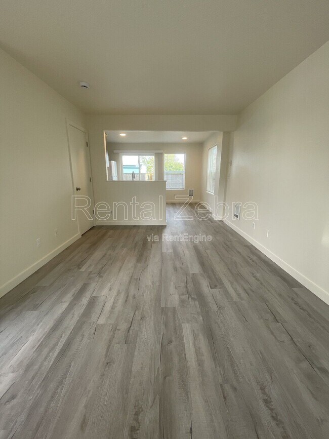 Photo - 6702 SE 80th Ave Unidad Apt 9