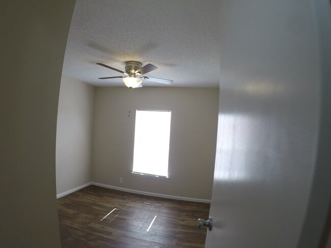 Photo - 200 Raider Ln